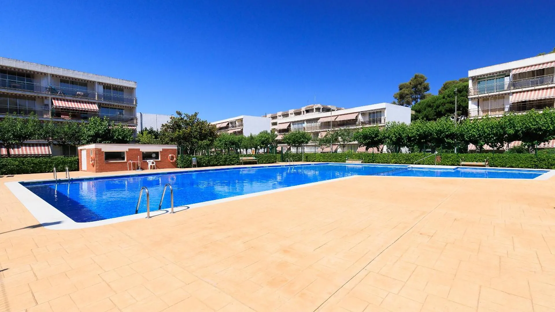 Uhc Reus Camp I Mar Apartment Salou