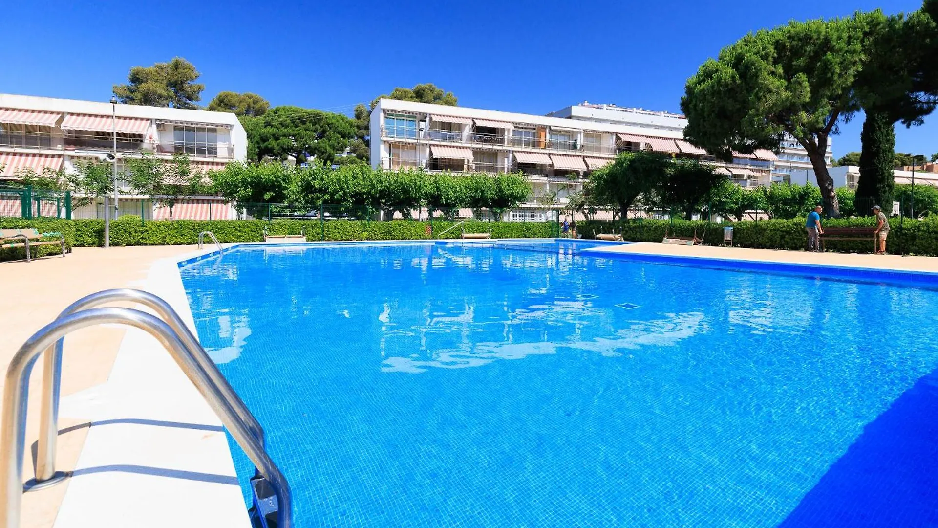 Uhc Reus Camp I Mar Apartment Salou